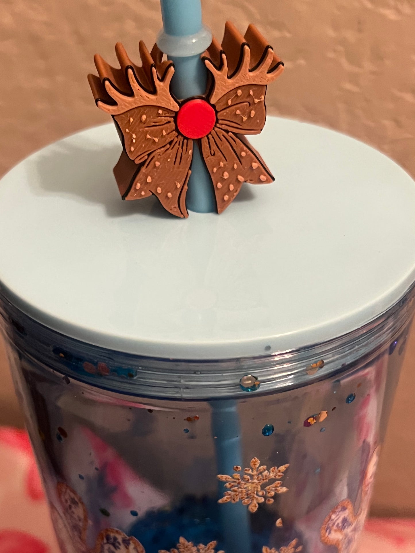 24oz Glow in the dark Santa Tumbler. Pink rhinestone lid. (Copy)