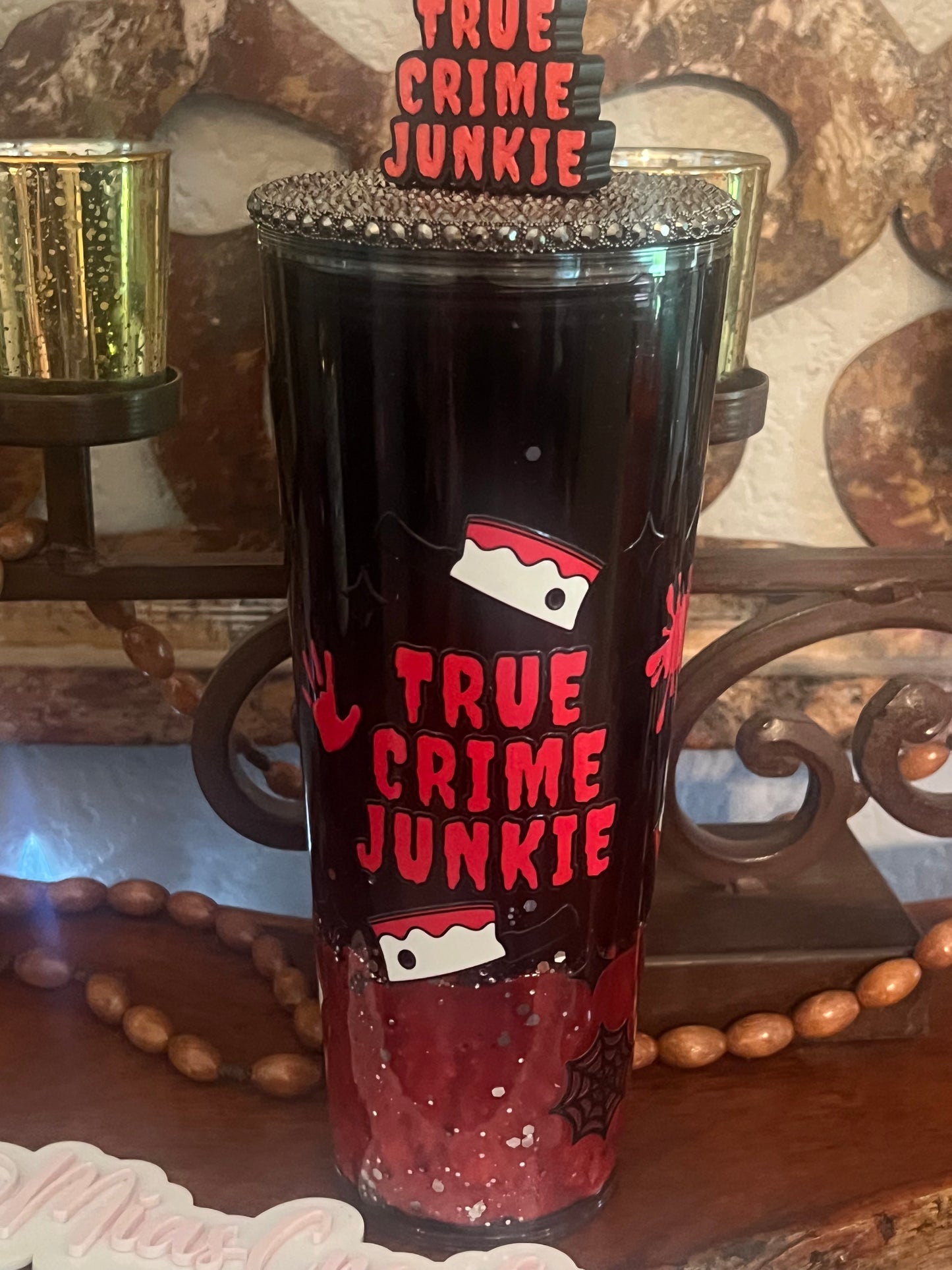 24oz True Crime, Black and Red Lava with matching Strawtopper