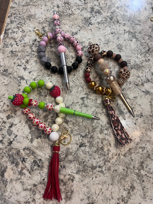 LIVE Claim Wristlets