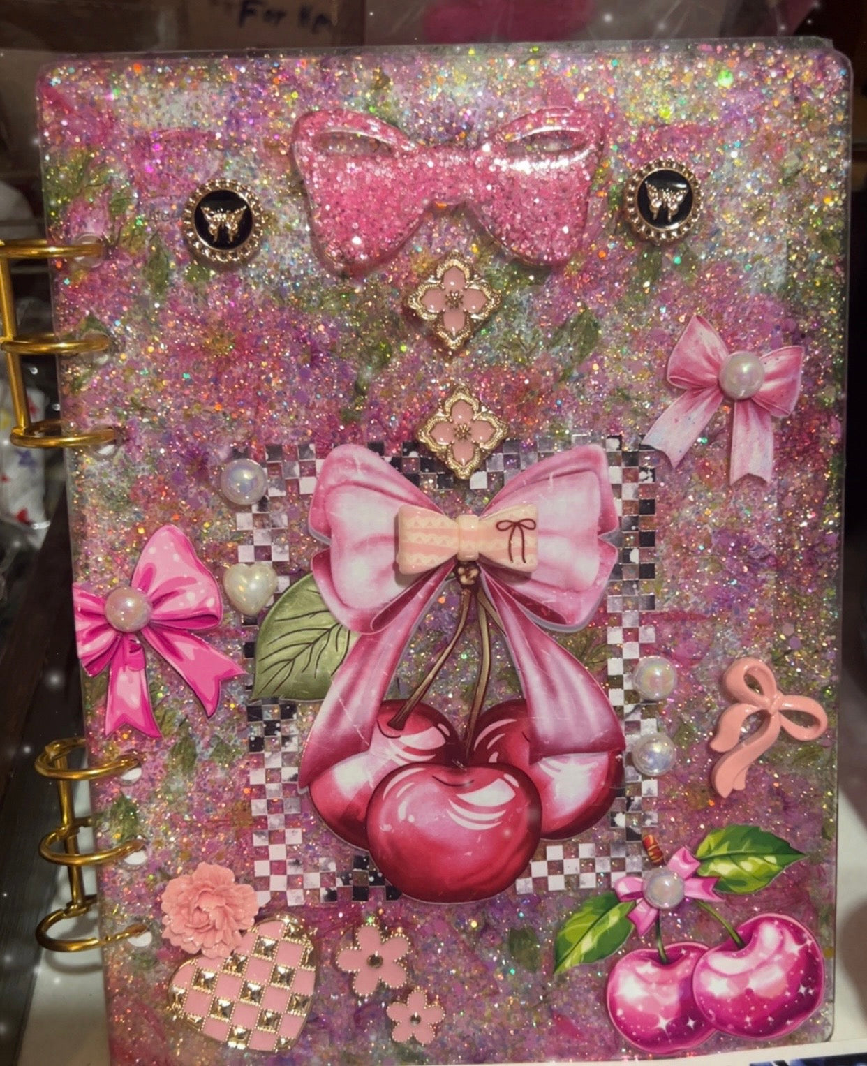 Planner A5 Pink Cherry w embellishments.