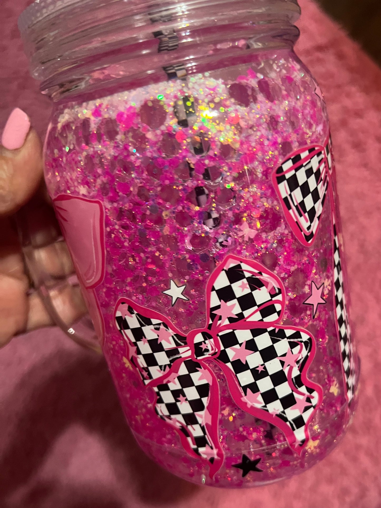 NEW 22oz Mason Pink bows and more (Copy)