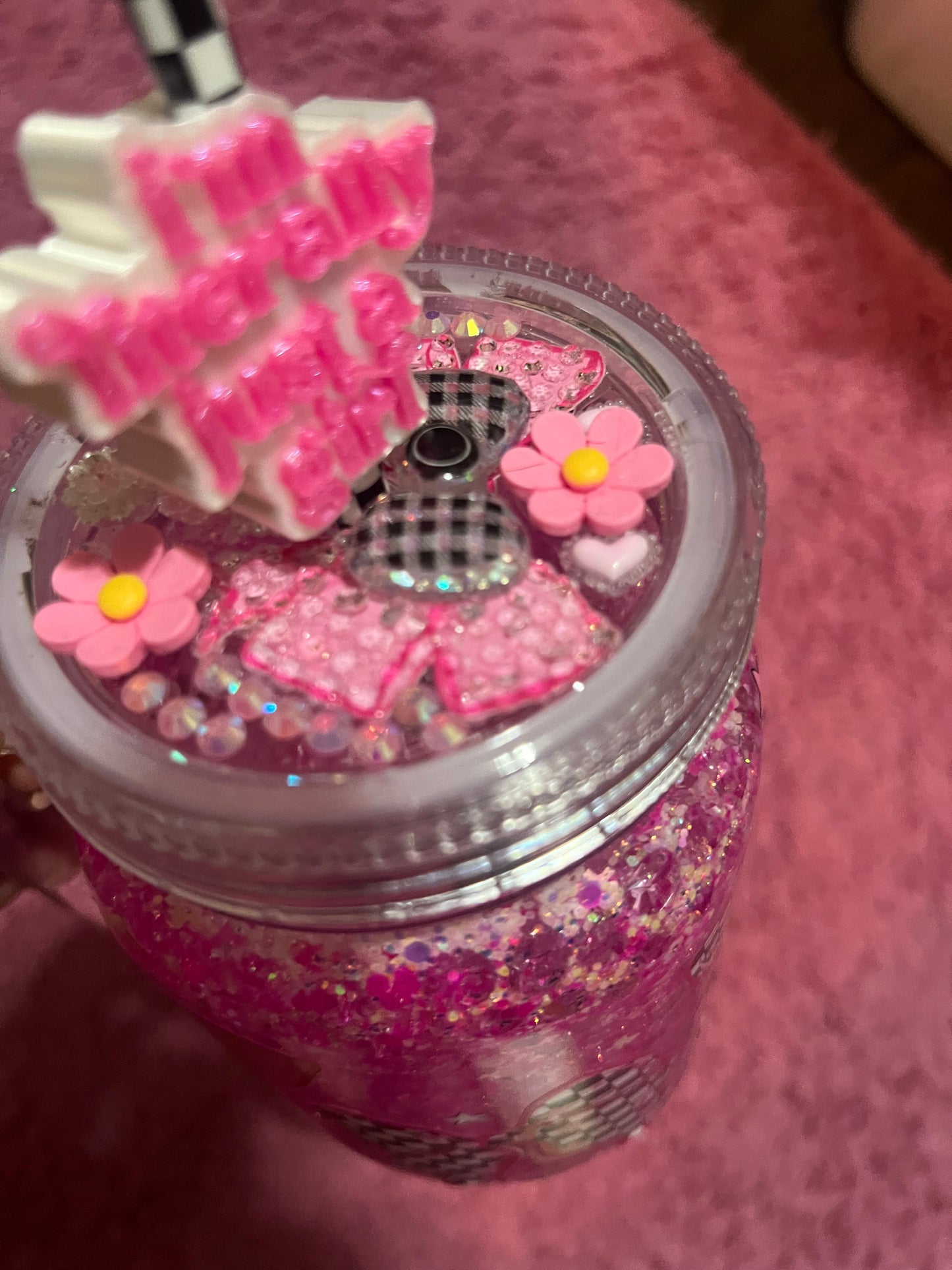 NEW 22oz Mason Pink bows and more (Copy)