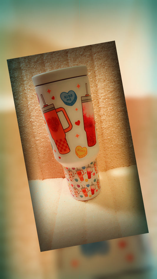 40oz Valentine Hearts and Drinks, Hot Pink, White Stainless Steel