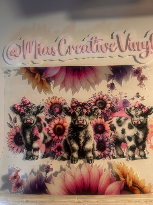 20 oz UVDTF Highland Cow and Pink Daisies