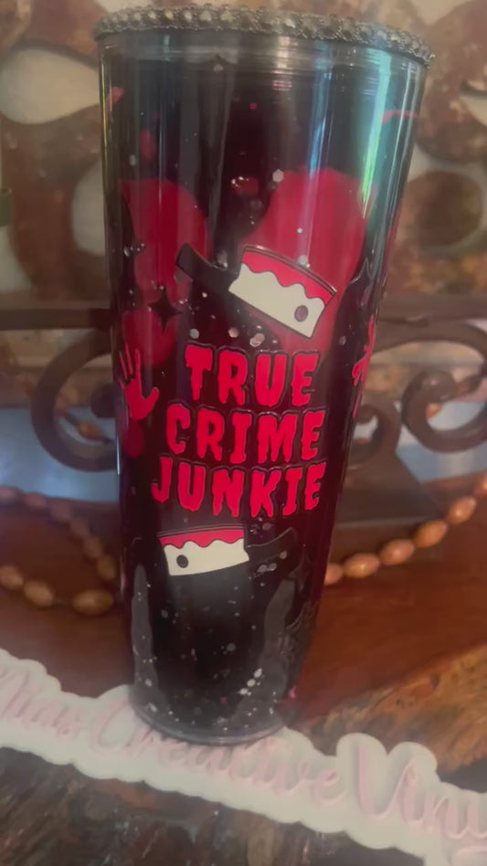 24oz True Crime, Black and Red Lava with matching Strawtopper